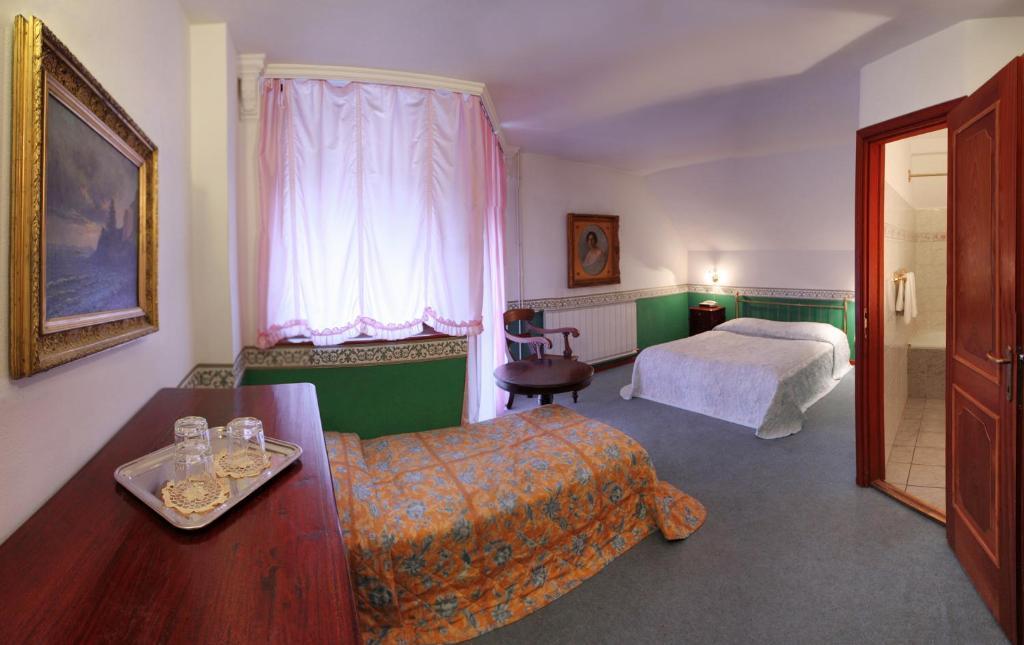 Nr 100 Szentendre Hotel Panzio Szolgaltatasok Extérieur photo