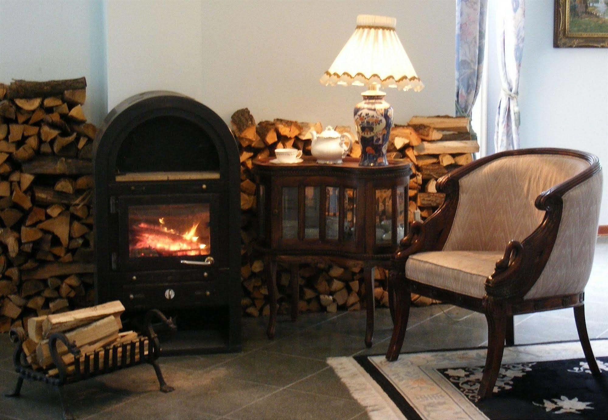Nr 100 Szentendre Hotel Panzio Szolgaltatasok Extérieur photo